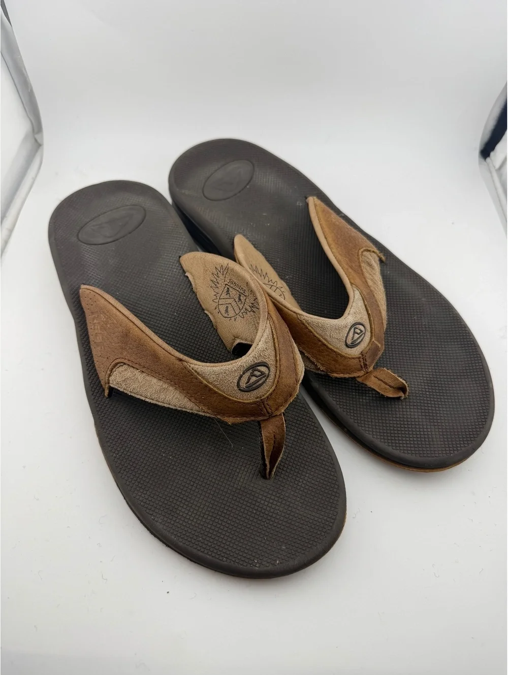 Reef Fanning Flip Flops with Bottle Opener, Brown Leather and Suede, Size 10